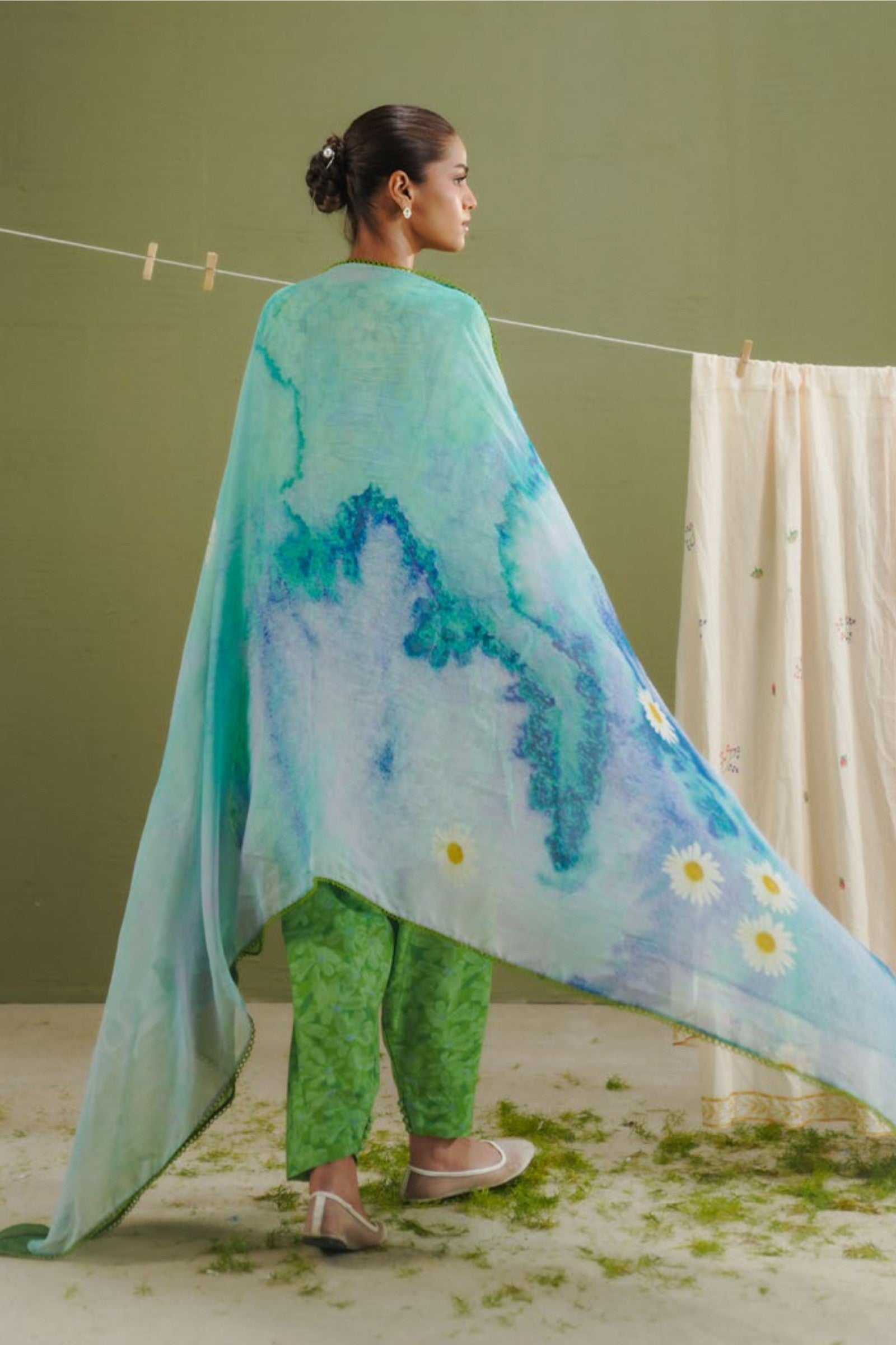 Pear Green & Aqua Marine Printed Suit