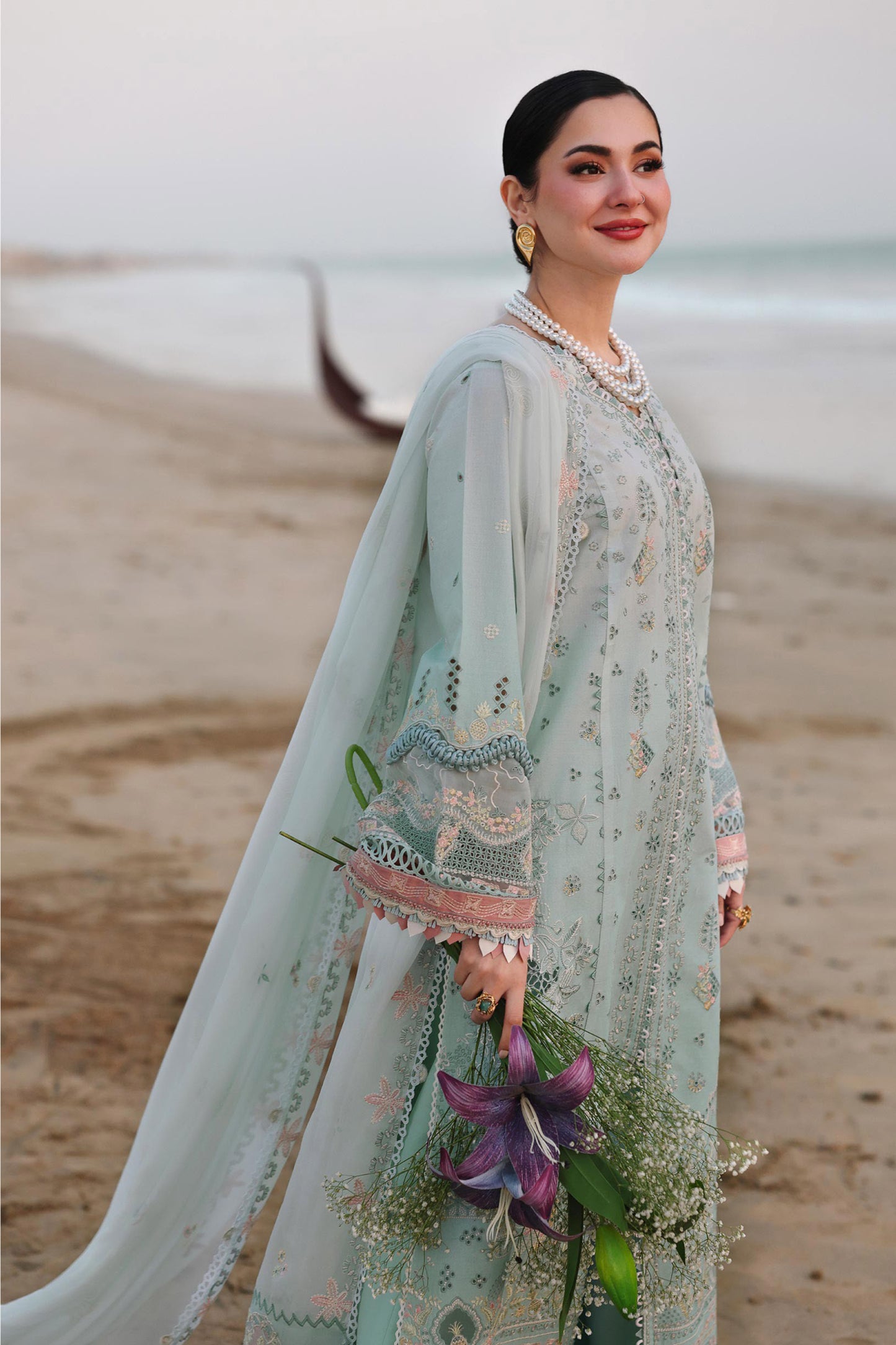 Seafoam Pearl Reverie