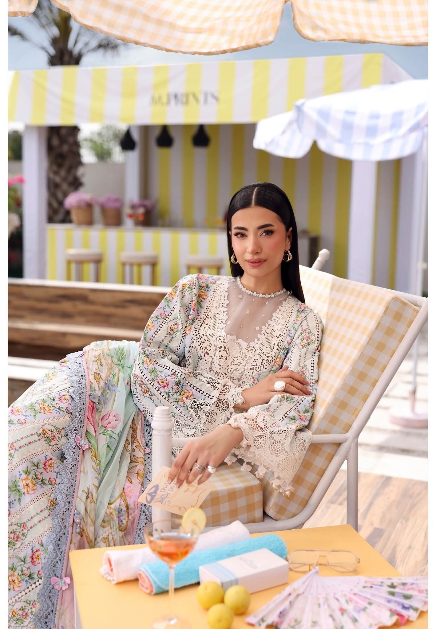 Maria.B M.Prints Embroidered Lawn Unstitched 3-Piece Suit